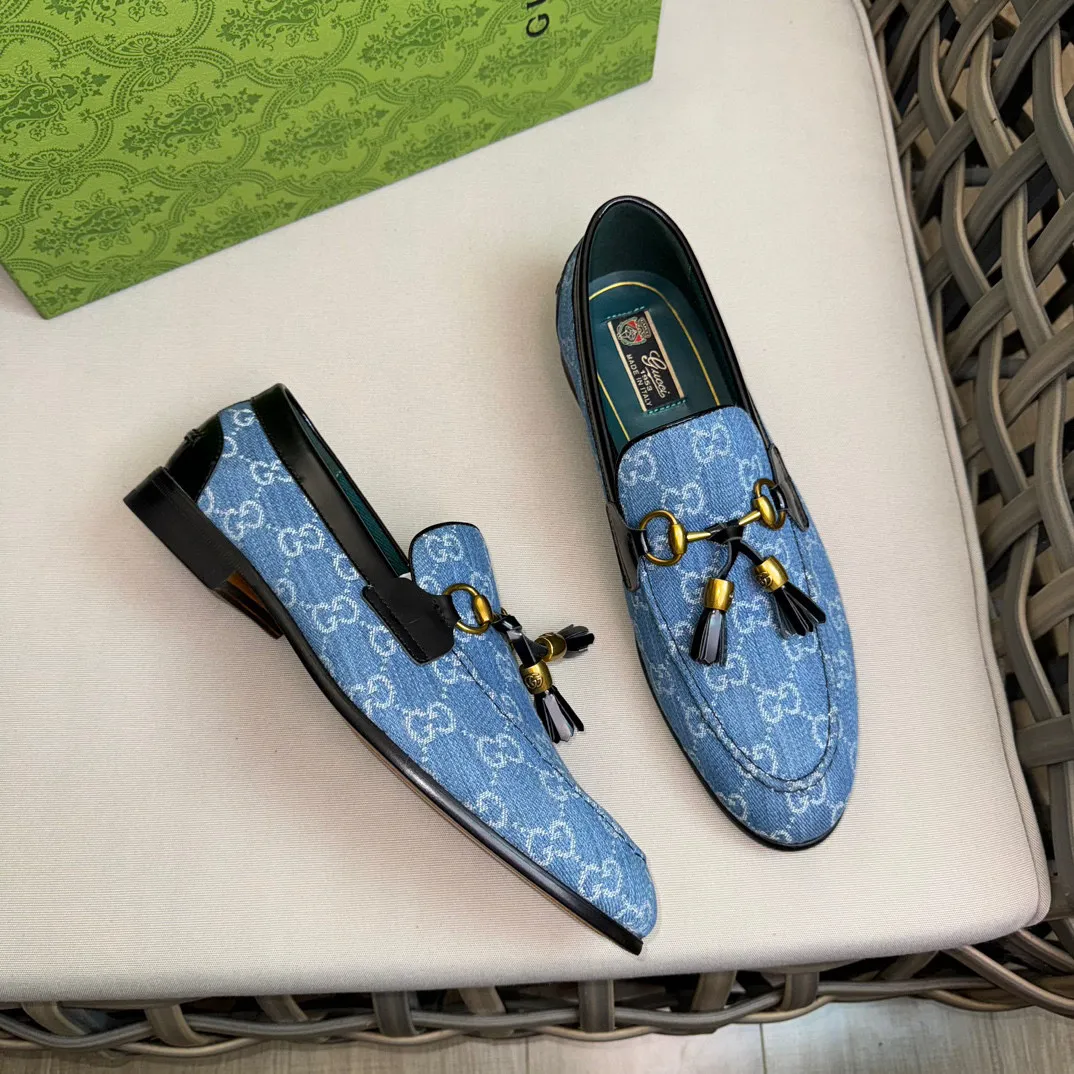 Men's shoes 💰900 Gucci～High-end genuine leather outsole men's casual leather shoes｜The upper is made of imported original presbyopic canvas fabric with top layer cowhide material｜Classic horsebit decoration｜Genuine leather handmade tassel embellishment｜Low-key luxury temperament｜Comfortable foot feeling｜Imported genuine leather outsole｜First layer cowhide inner padding｜Fine details Size: 39-44 (customized at 45.46)